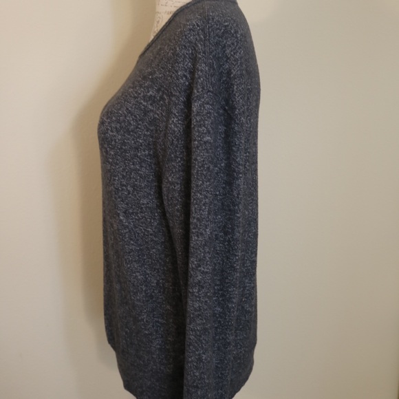 New Forever 21 ‘s Contemporary Line gray sweater - Picture 4 of 5